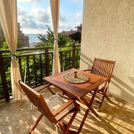 Amarena Santa Marina, Appartamento Sozopol